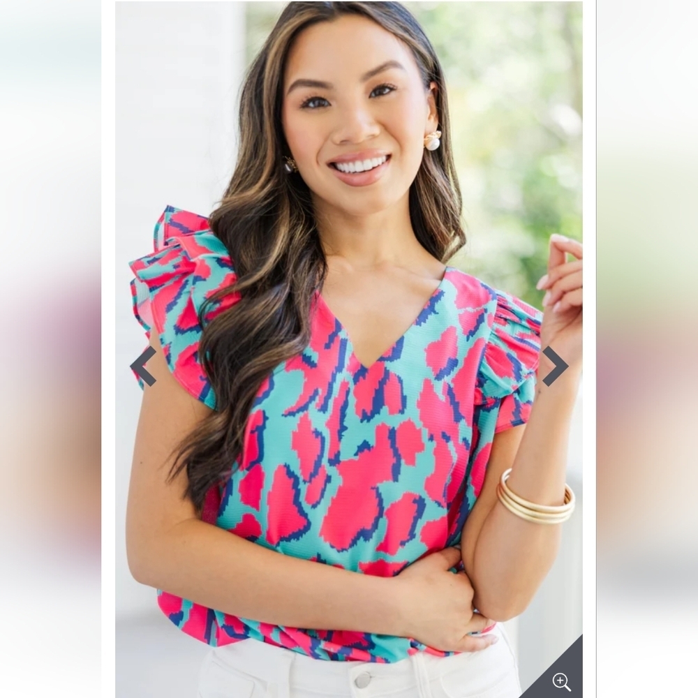 Umgee Ruffle Sleeve Top